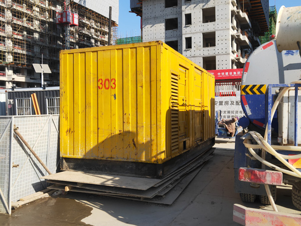 天柱如何选择适合高海拔地区的燃气发电机？