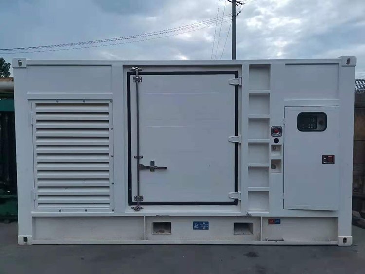 天柱电动机的启动电流过大可能会对电网造成什么影响？