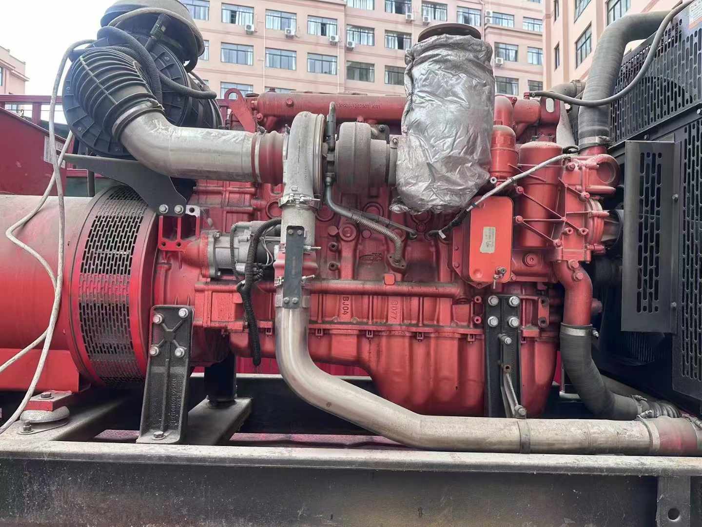 天柱如何选择适合 600kW 柴油发电机组的过载保护器？